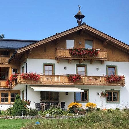 Haus Hirschpoint Hotel Faistenau Exterior photo