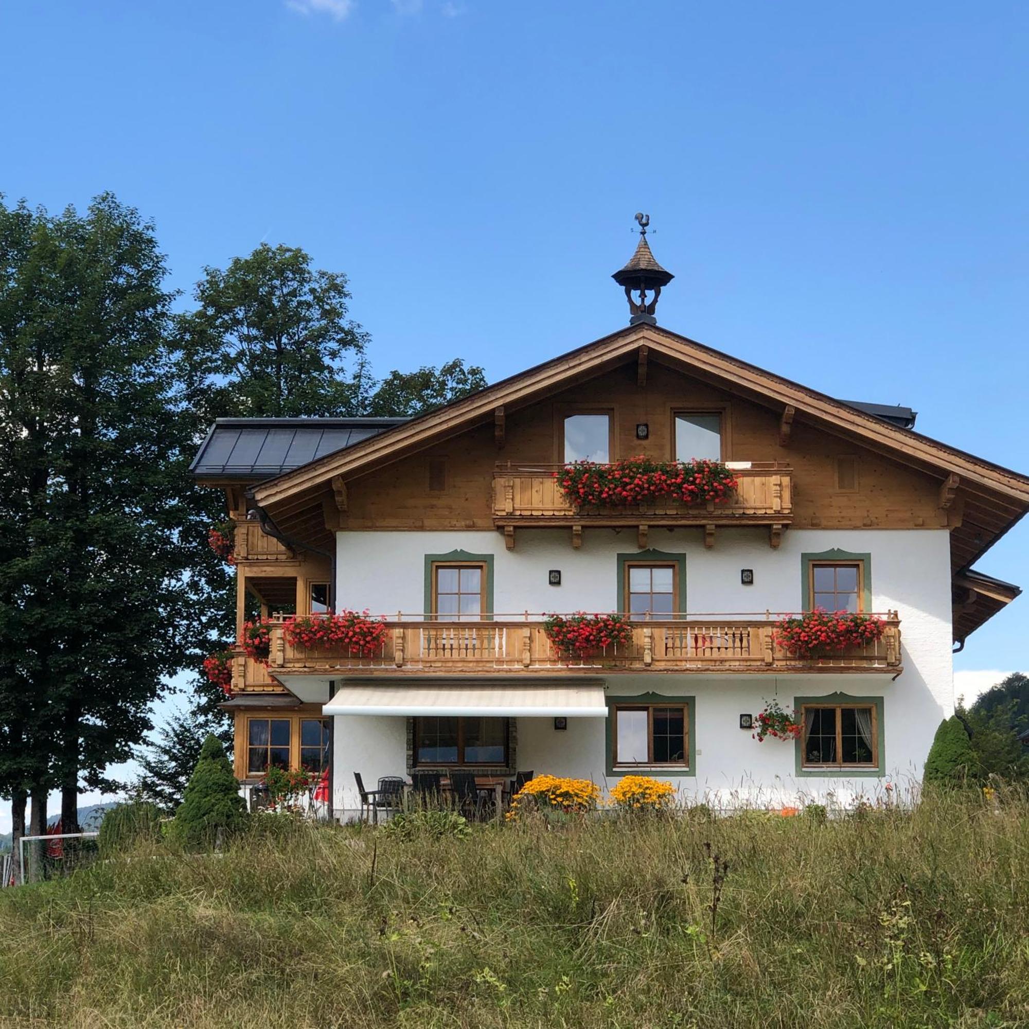Haus Hirschpoint Hotel Faistenau Exterior photo