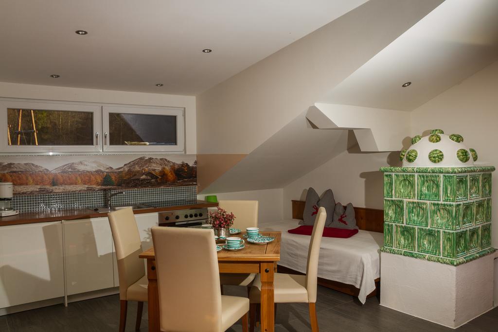 Haus Hirschpoint Hotel Faistenau Room photo