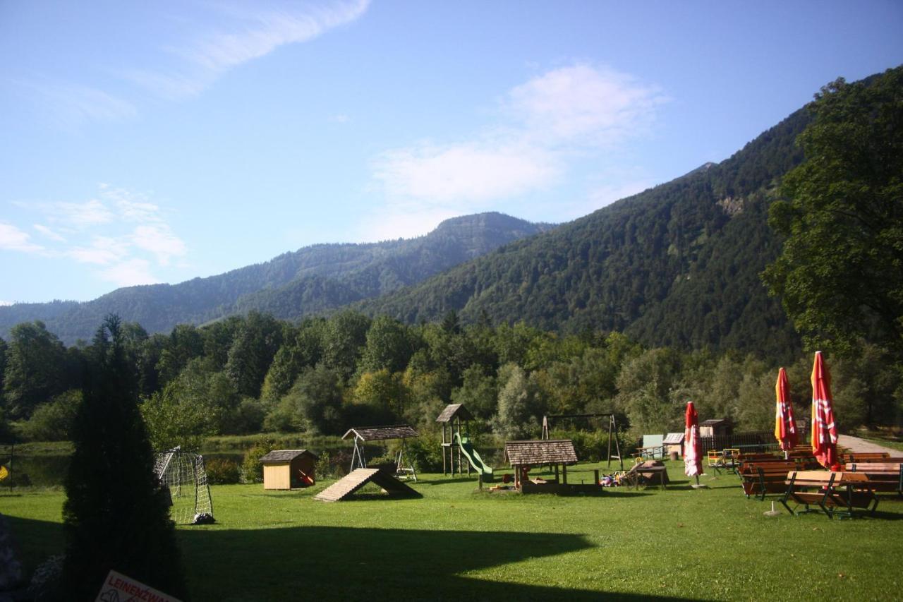 Haus Hirschpoint Hotel Faistenau Exterior photo